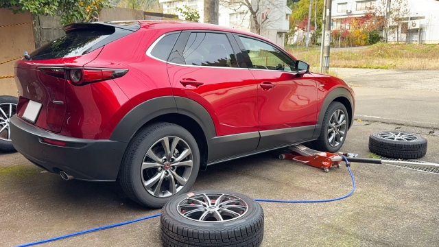 タイヤ交換の画像